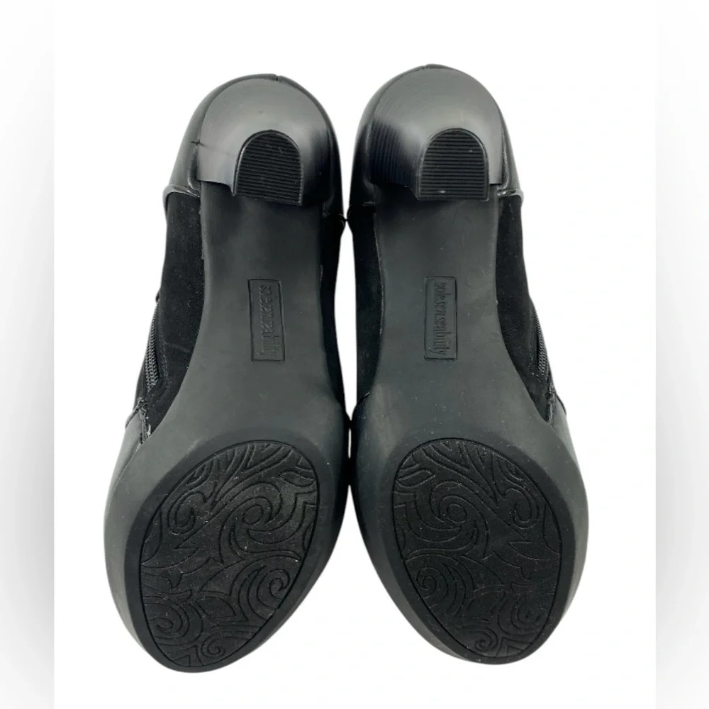 Croft & Barrow Sole (Sense)Ability Women’s 7.5 Black Buckle Ankle Heeled Boots - Picture 3 of 6